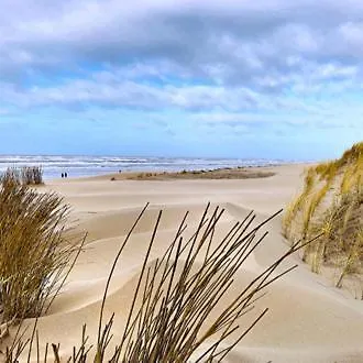 Modern Egmond Egmond aan Zee